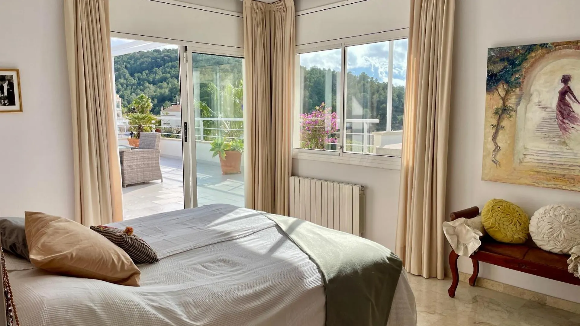Entire Villa With Pool Sea And Mountain Views Sitges Spain